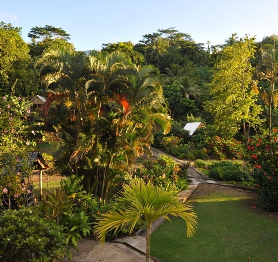 Huahine Manta Lodge Avec 4X4 Optionnel Haapu Dış mekan fotoğraf